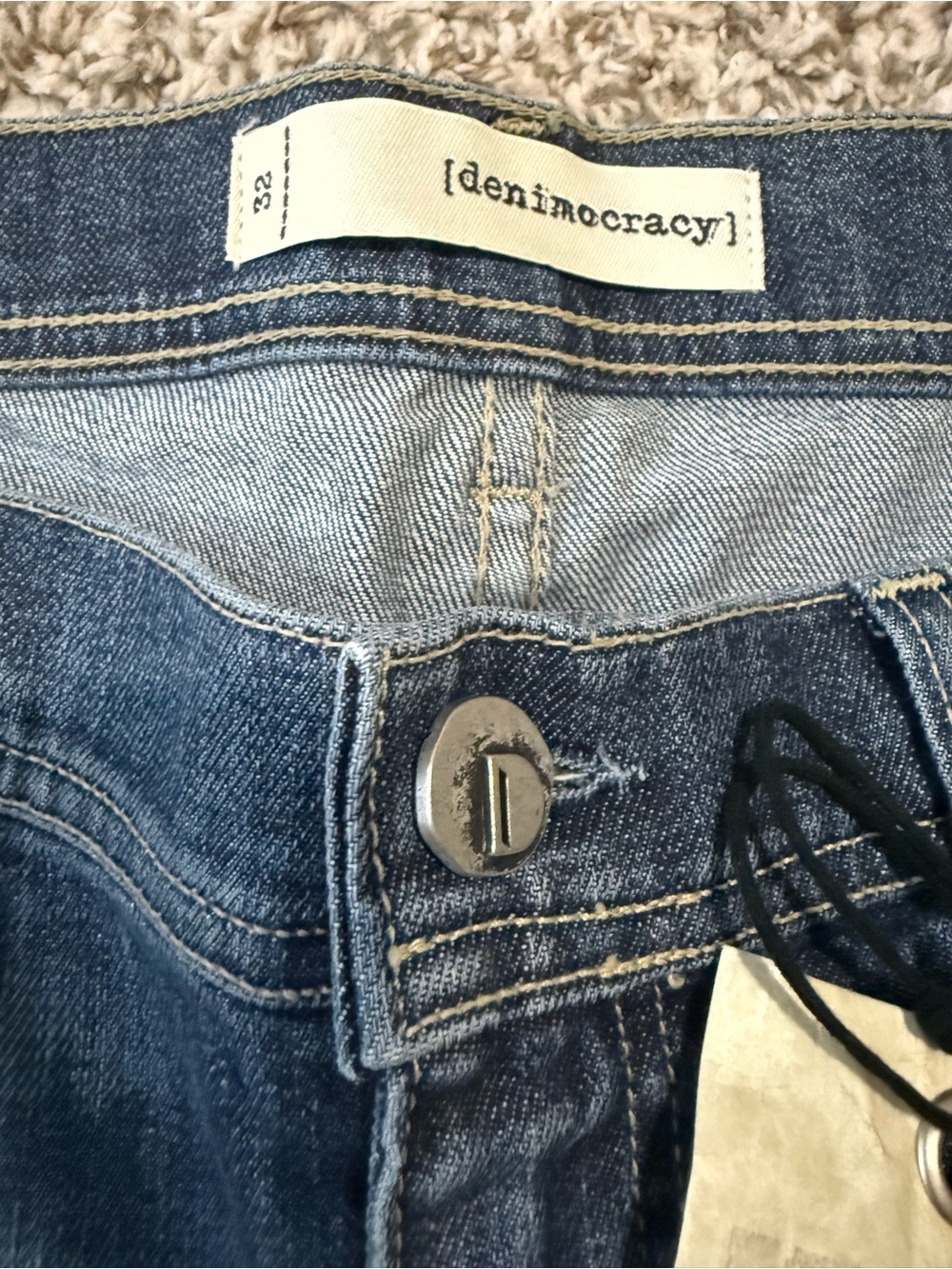 NWT Democracy | Denimocracy |Unisex Slim  Straight Blue Distressed Jeans SZ 32 - Picture 4 of 8